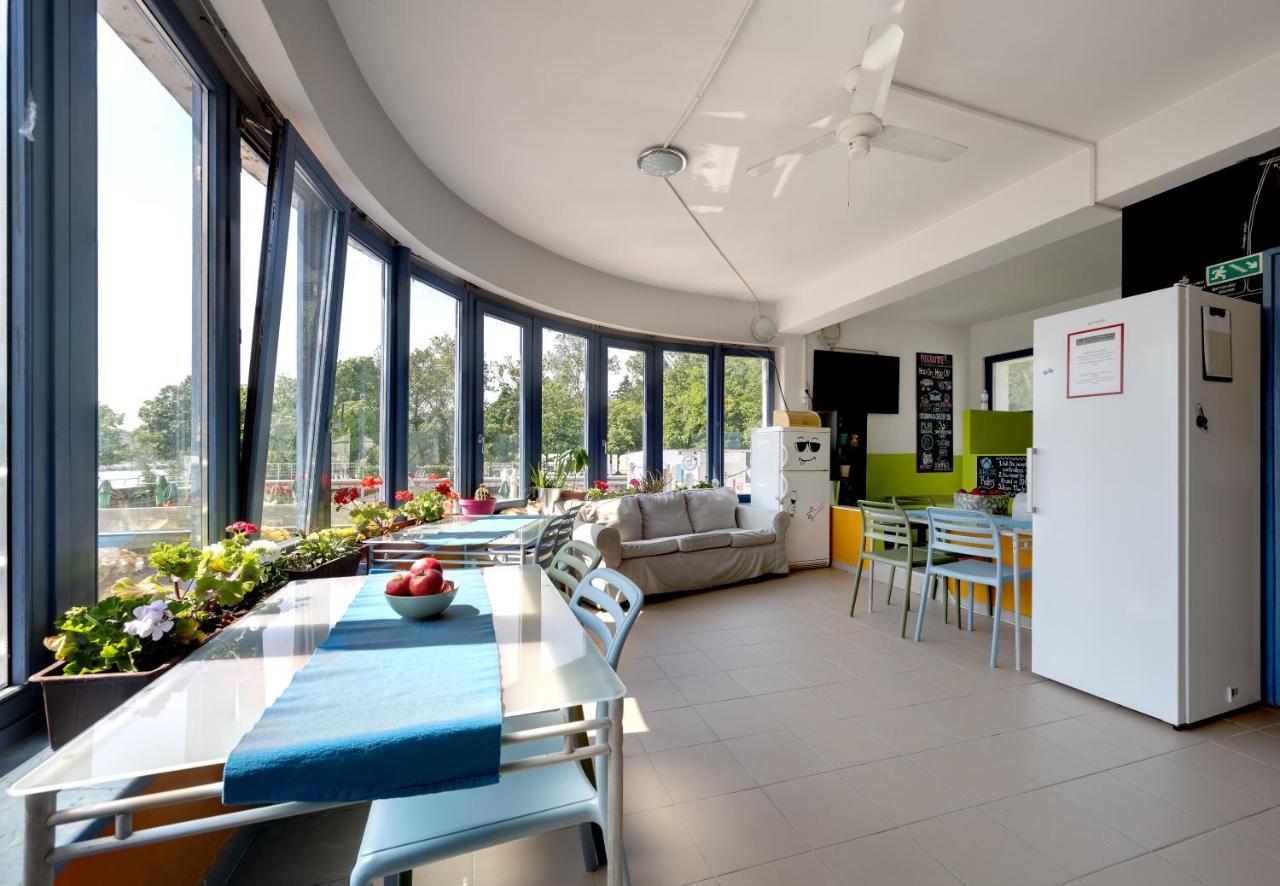 Island Hostel Budapest (Adults Only) Eksteriør bilde The "round room" at the Institute of Molecular Biology and Biophysics