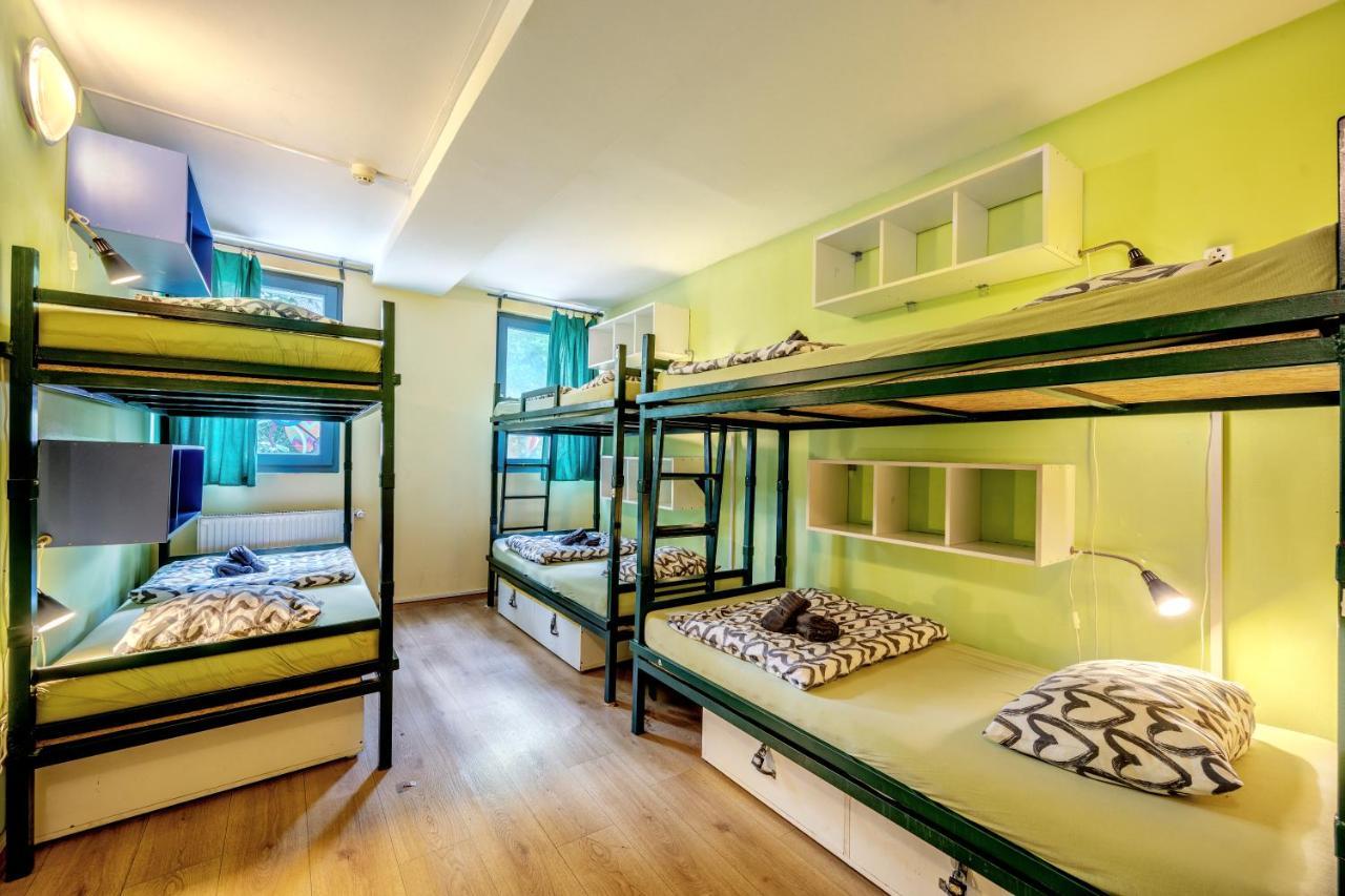 Island Hostel Budapest (Adults Only) Eksteriør bilde Hostel in Prague
